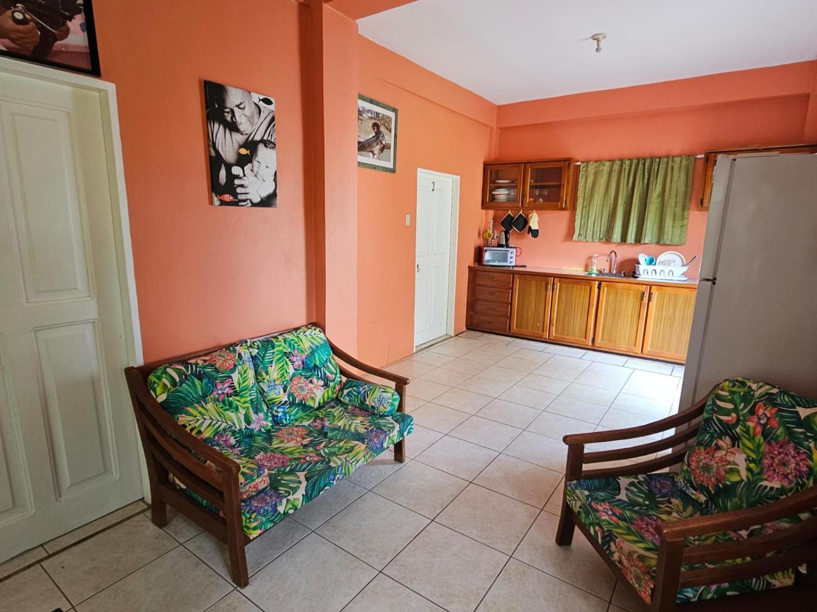 Fish Tobago Guesthouse Or Joy And Brandon Guesthouse Buccoo Zimmer foto